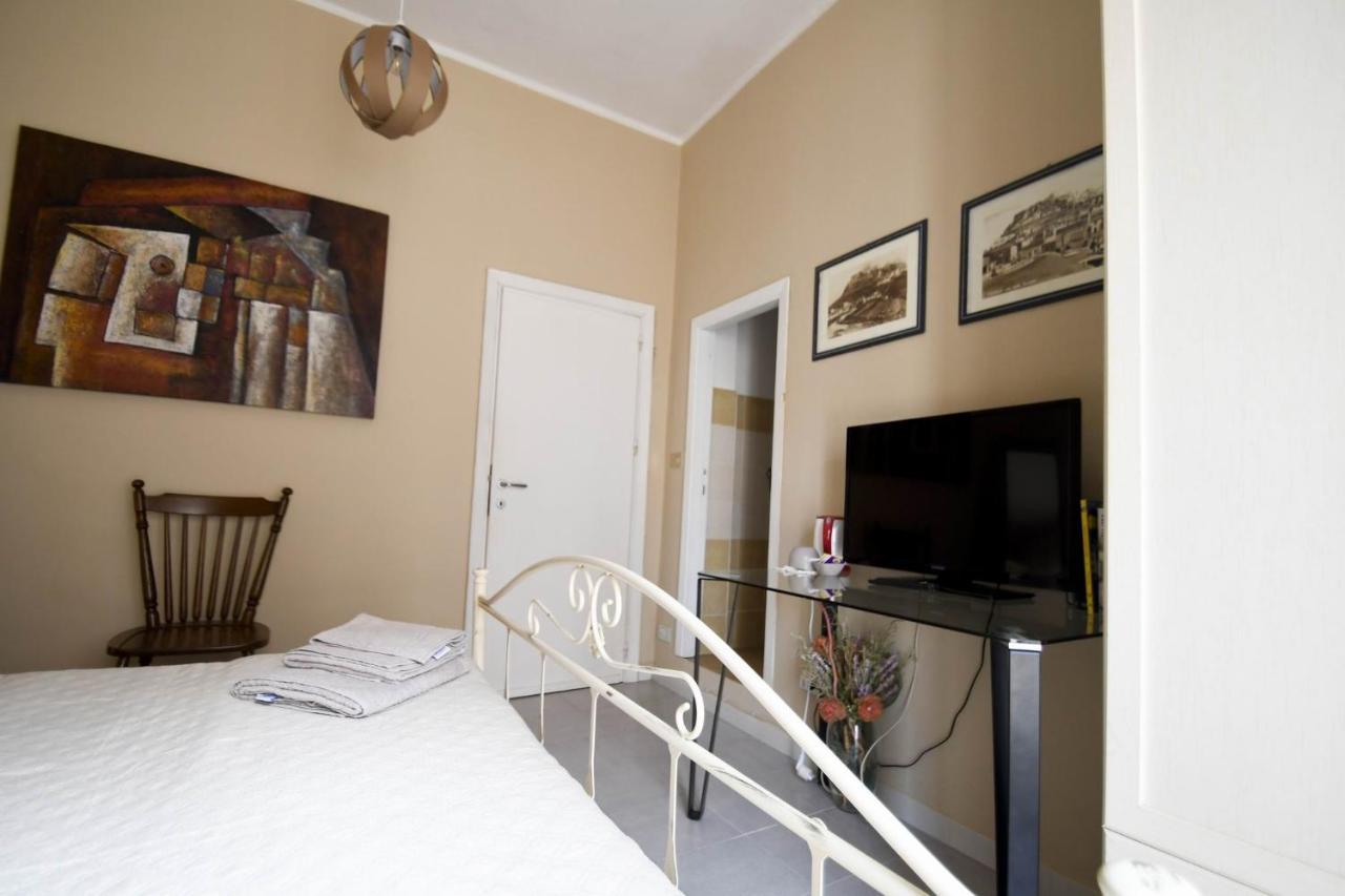 B&B La Pianedda กัสเตลซาร์โด ภายนอก รูปภาพ