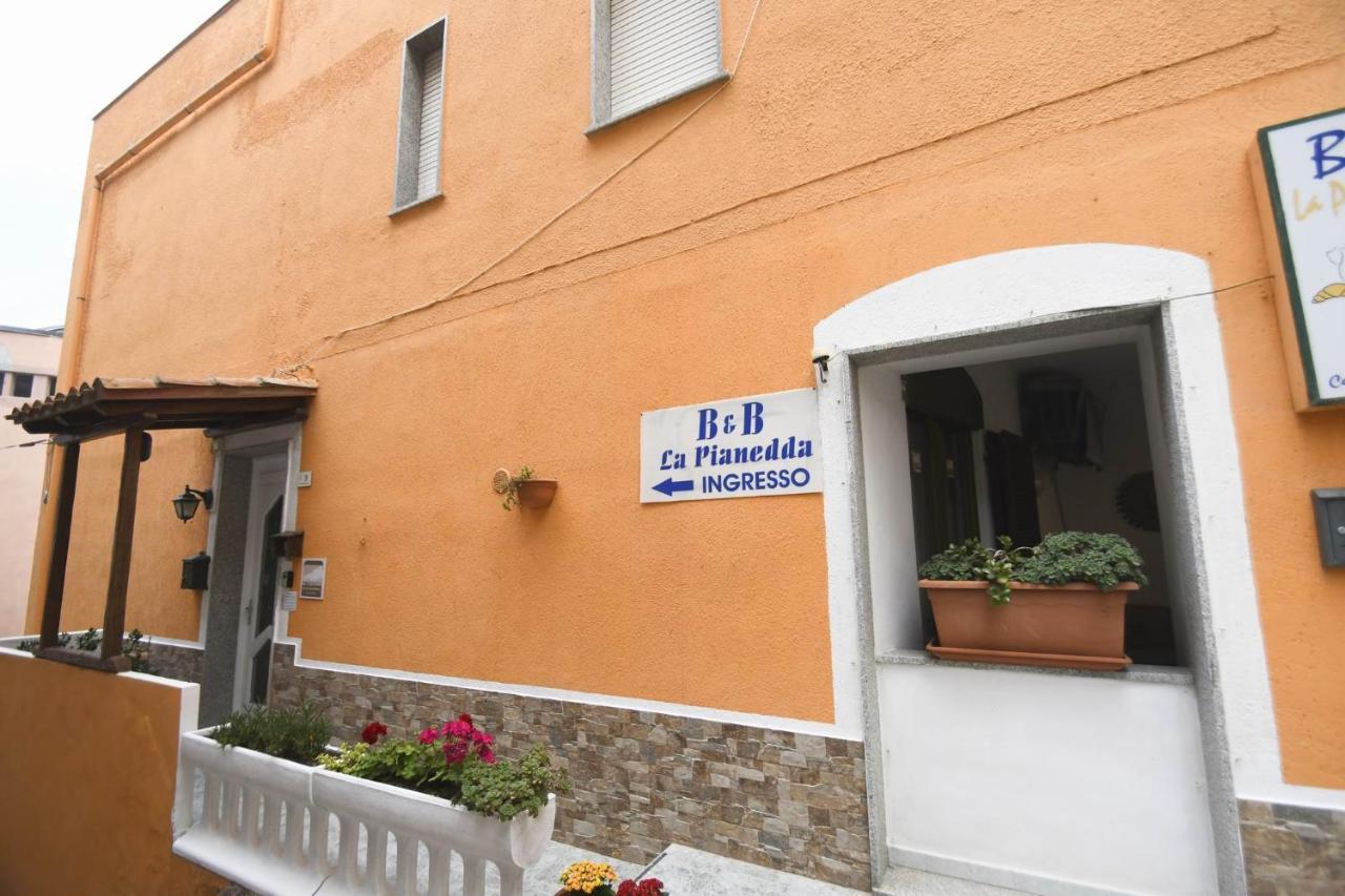 B&B La Pianedda กัสเตลซาร์โด ภายนอก รูปภาพ